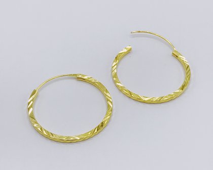 ringen verguld diamond cut 25 mm