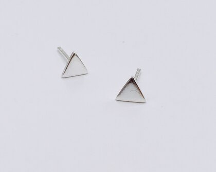 oorbellen mini driehoekjes
