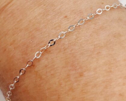 ketting met ovale open rondjes