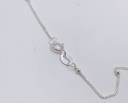 fijne gourmet ketting met bolletjes tussen