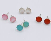 oorbellen met halfedelsteen rond 7 mm groot oorbellen met halfedelsteen rond 7 mm groot