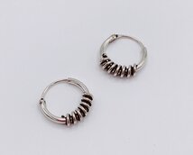 creolen van 10 mm met draad rondomrond