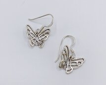 oorbellen met opengewerkte vlinders