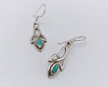 oorbellen met gekleurd steentje 1