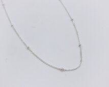 fijne gourmet ketting met bolletjes tussen