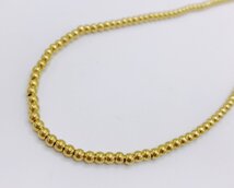 ketting met bolletjes