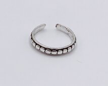 teerling met bolletjes