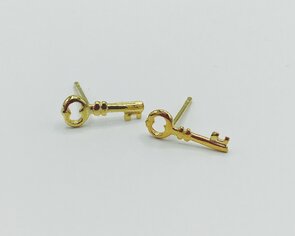 vergulde oorbellen met sleutels
