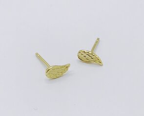oorbellen verguld met kleine engelenvleugels