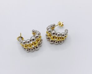 oorbellen met 2 kleuren bolletjes